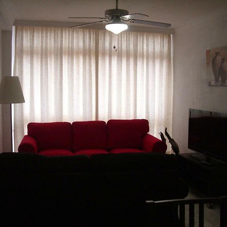Paseo Maritimo De Poniente Daire Málaga Dış mekan fotoğraf